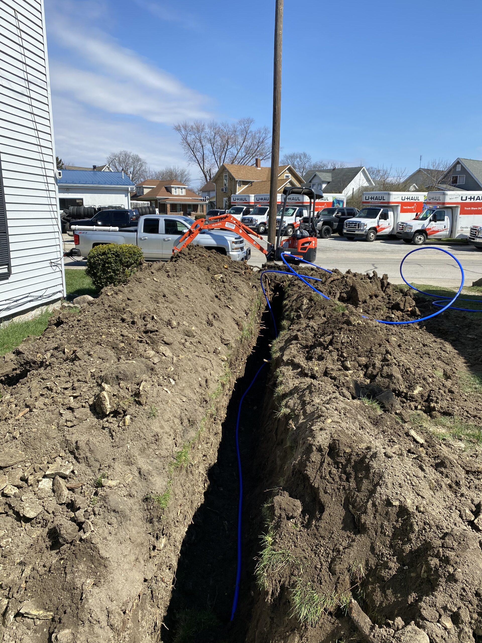 Service Lines in Leo IN